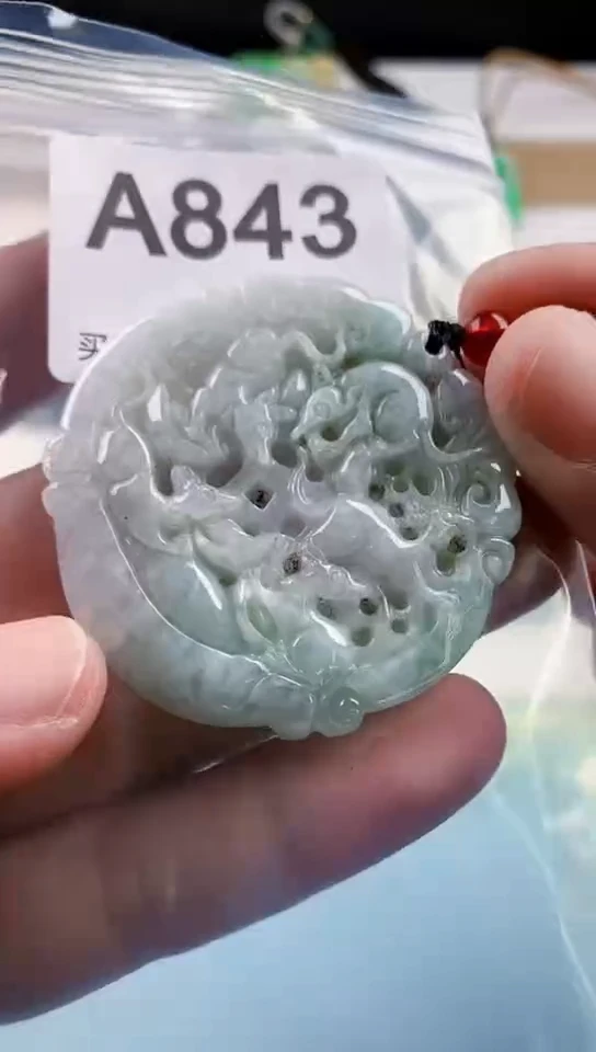 【闪购商品】翡翠挂件未镶嵌天然翡翠吊坠挂件