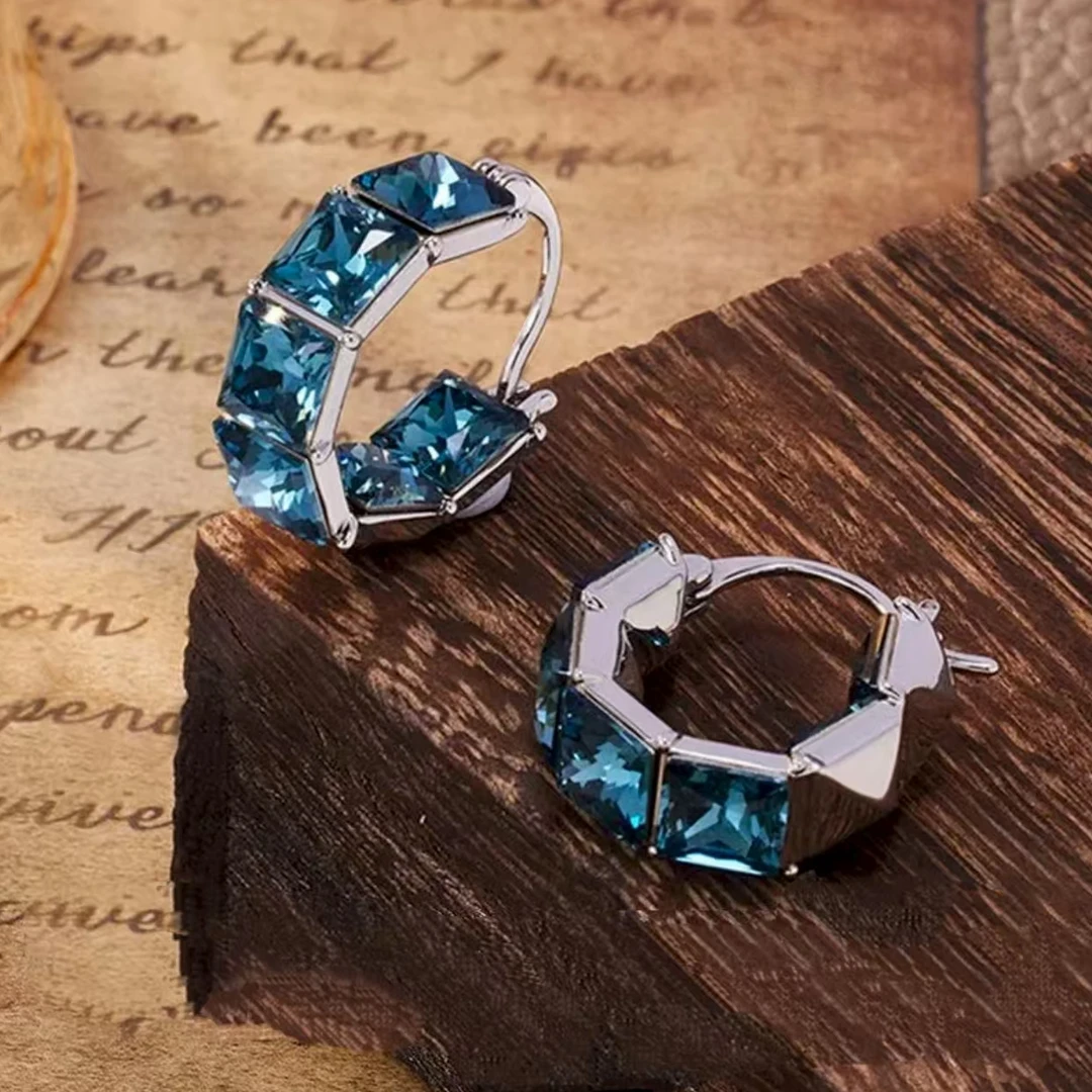 铜合金合成锆石耳饰 日韩银色几何形原创设计蓝色复古耳扣042