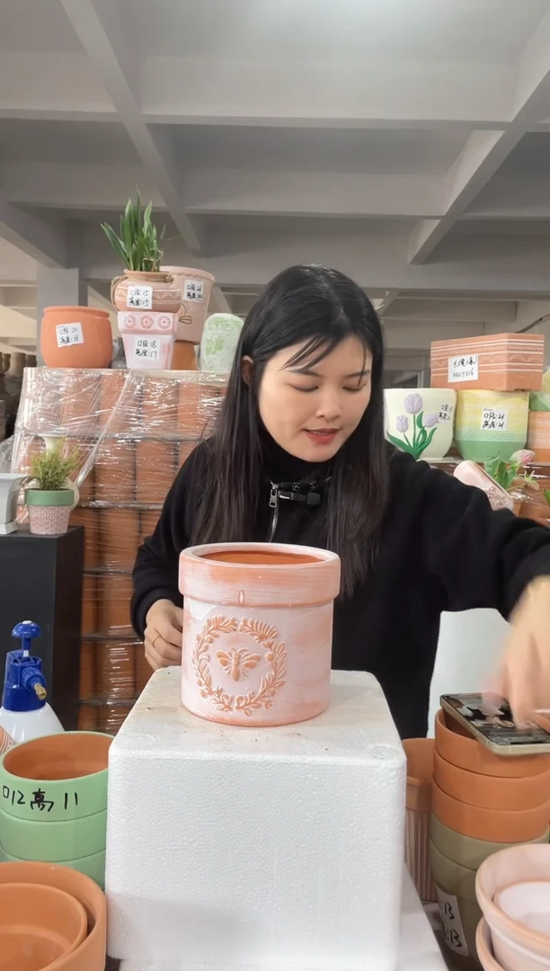 【闪购商品】红陶复古蜜蜂桶16-16