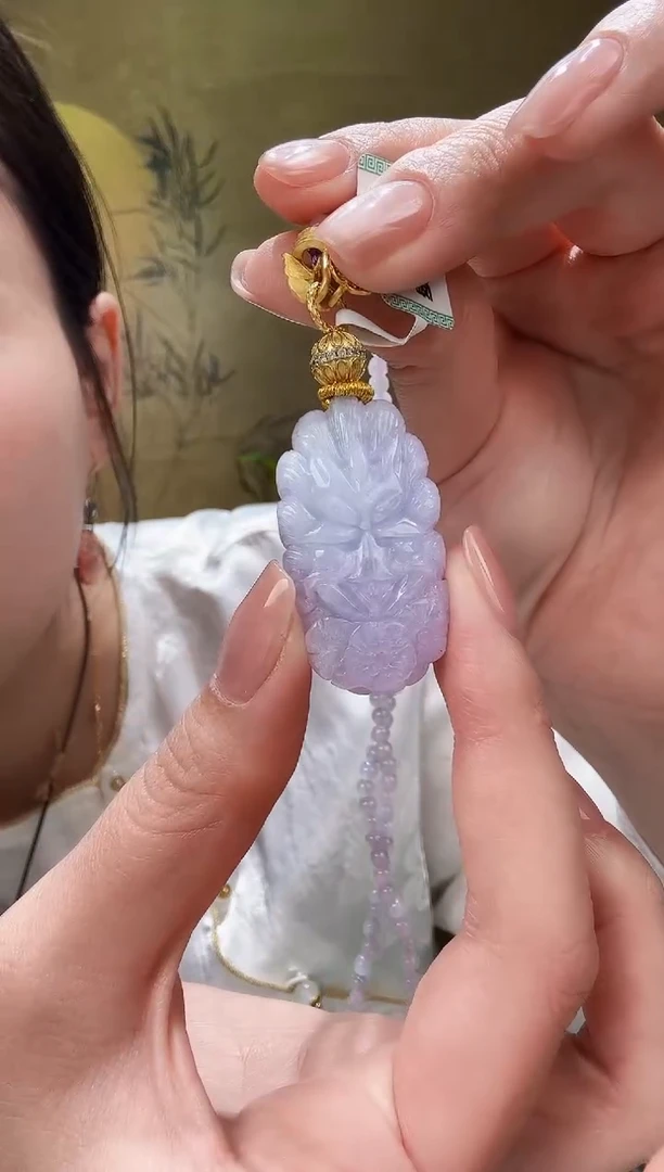 颈饰未镶嵌翡翠吊坠