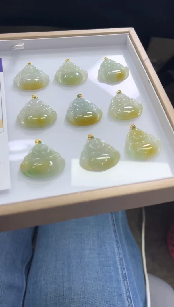 颈饰18K金镶嵌翡翠D31/多样性发一件/配绳子