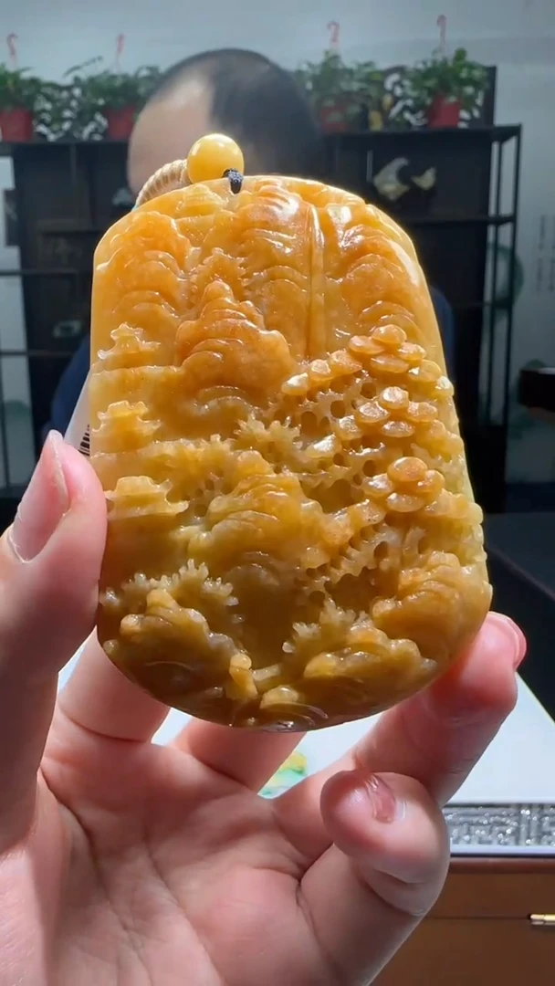 【闪购商品】翡翠颈饰未镶嵌天然翡翠A货吊坠