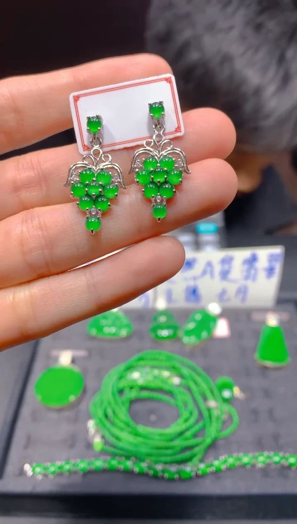 未镶嵌定制翡翠120多样性发货（发其一）