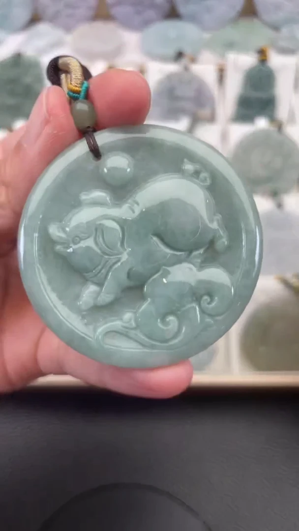 颈饰未镶嵌翡翠天然缅甸翡翠A货317