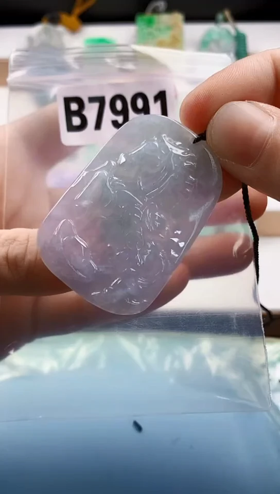 翡翠未镶嵌颈饰天然翡翠吊坠挂件