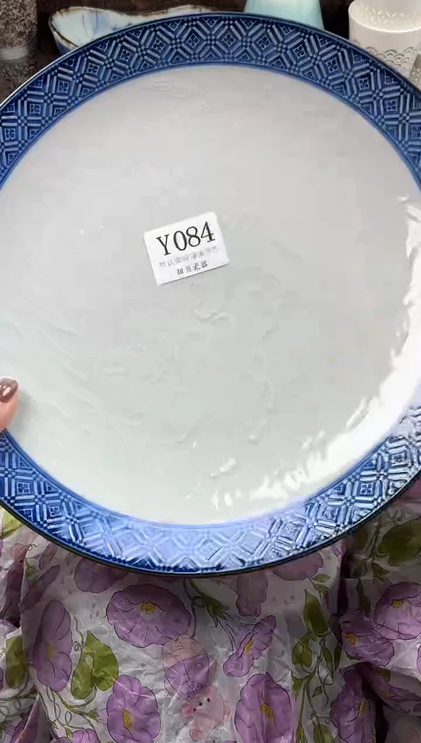 瓷片王*闹                Y084