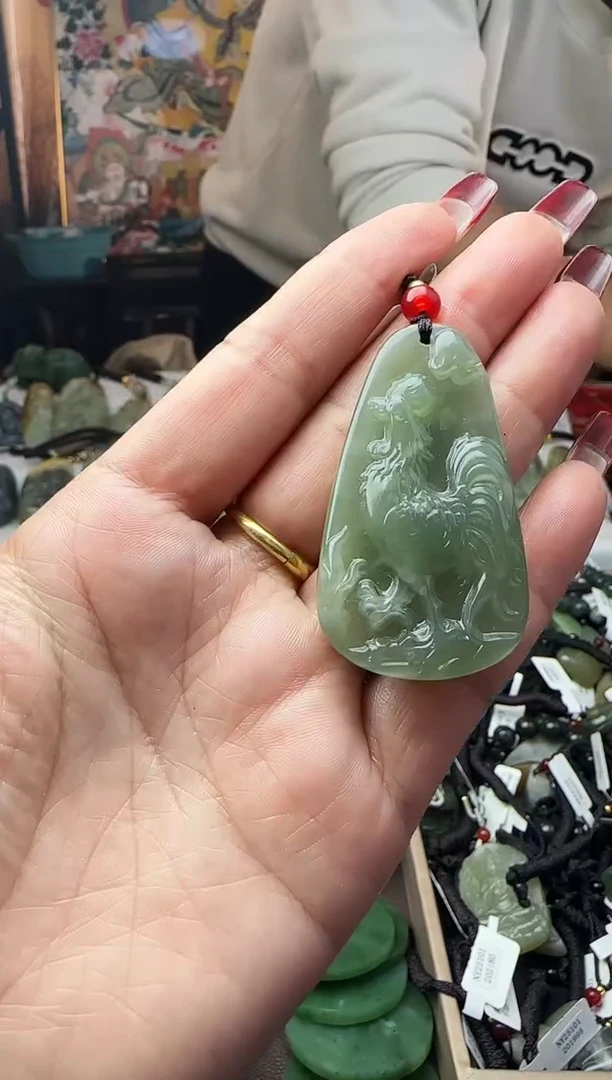 颈饰未镶嵌和田玉和田玉吊坠100