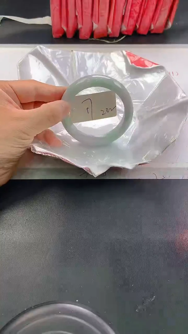 未镶嵌手镯翡翠232