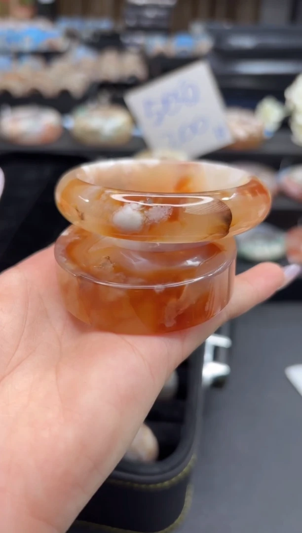 未镶嵌手镯石英质玉A127(56圈赠送镯心)