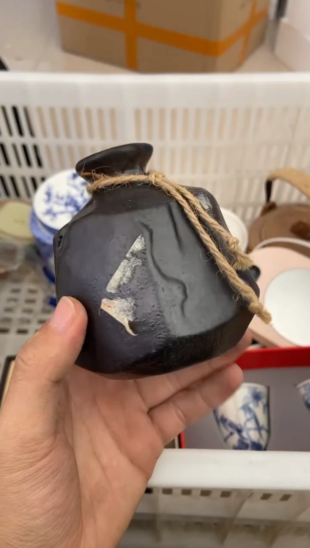 无运费险有瑕疵的摄影的产品有使用过的痕迹有点脏介意勿拍