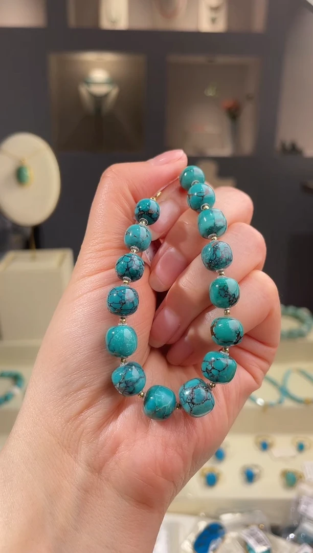 18K金镶嵌绿松石手链1