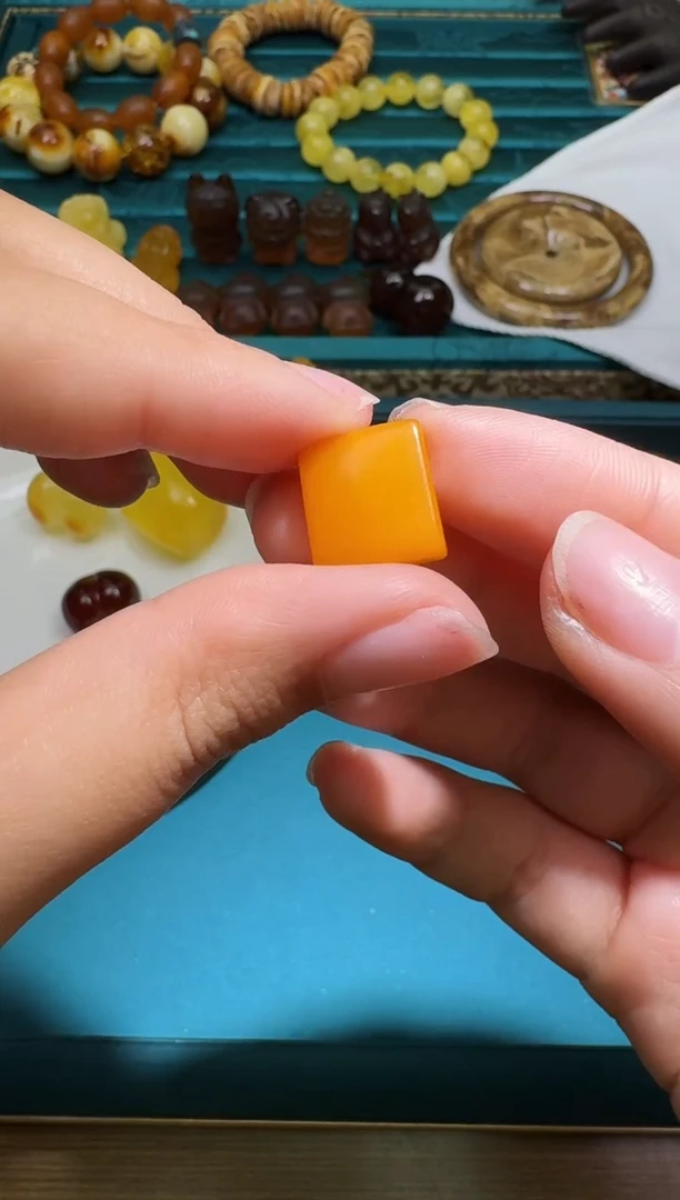 蜜蜡吊坠(不含链)未镶嵌多样性发一件 200