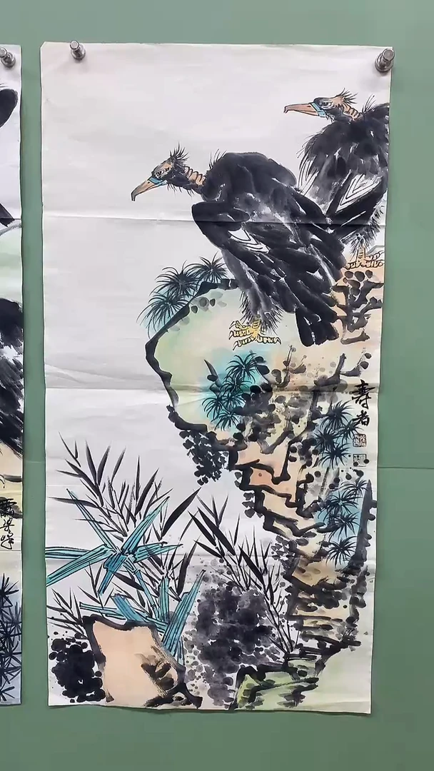 竖款精品三尺，双鹰