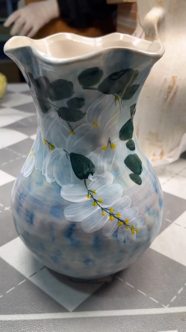 瓷片陶瓷如图所示周边