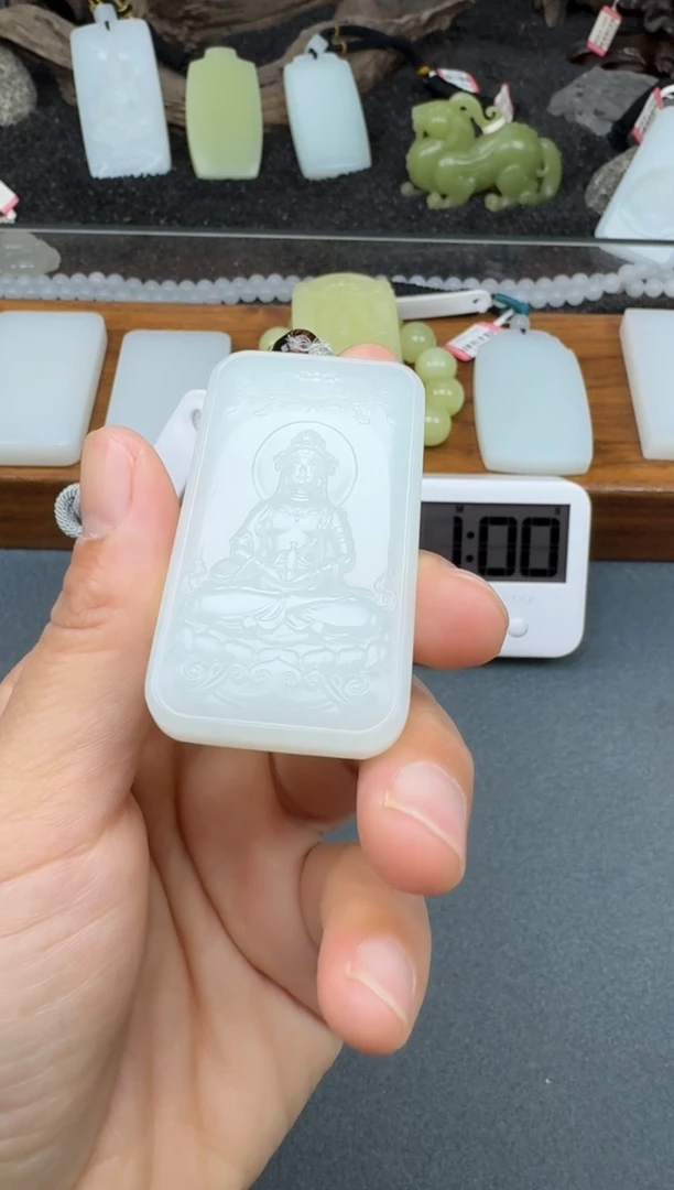 颈饰未镶嵌和田玉2