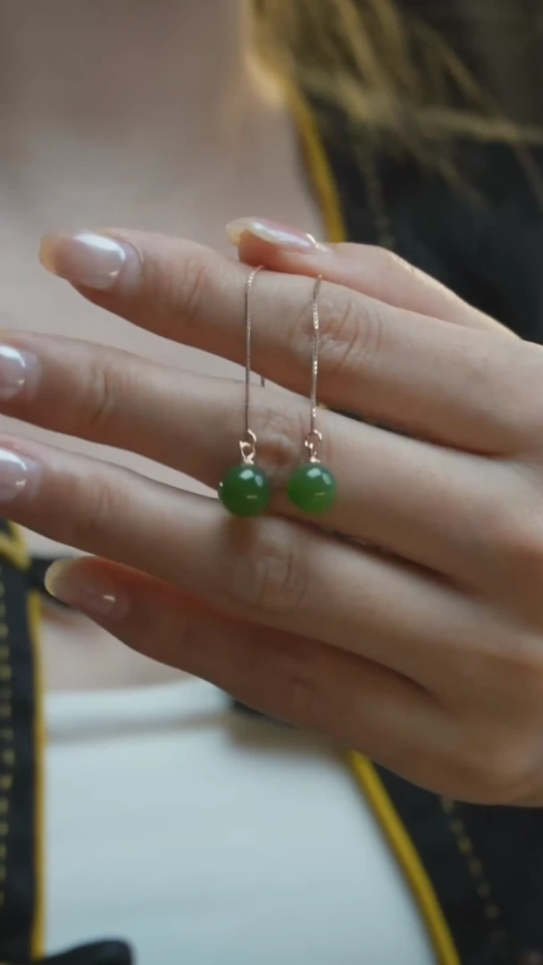 【闪购商品】和田玉耳饰未镶嵌D28