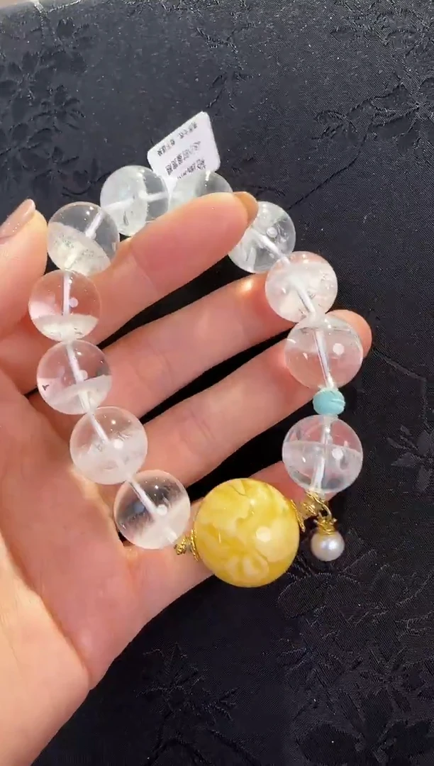 18K金镶嵌手串水晶珠宝原创设计