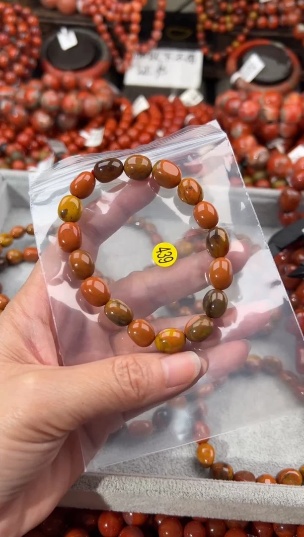 未镶嵌手串南红玛瑙10+