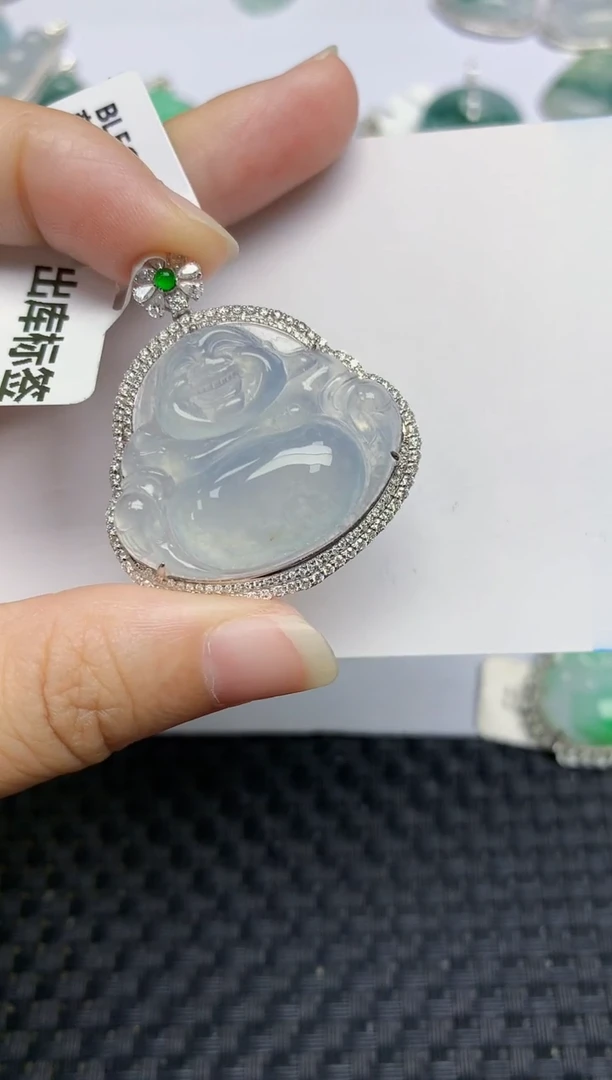 翡翠18K金镶嵌颈饰天然A货翡翠