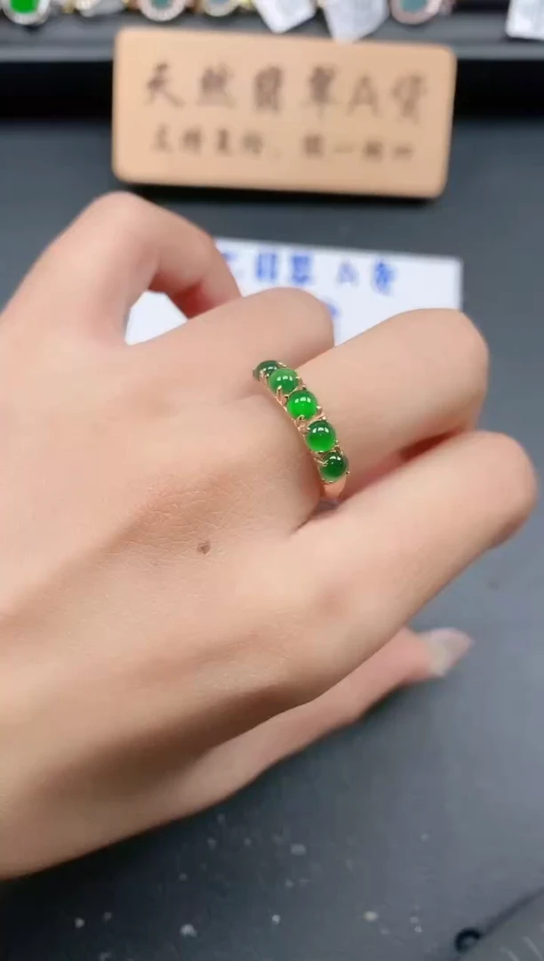 银S925镶嵌戒指翡翠1111