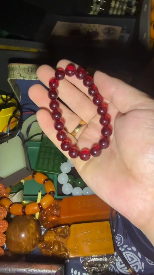 未镶嵌血珀手串闪购高端商品链接