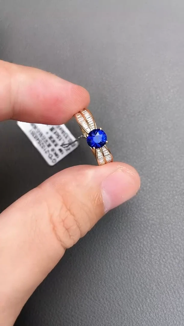 戒指蓝宝石18K金镶嵌1.15ct/皇家蓝/双十一清货价