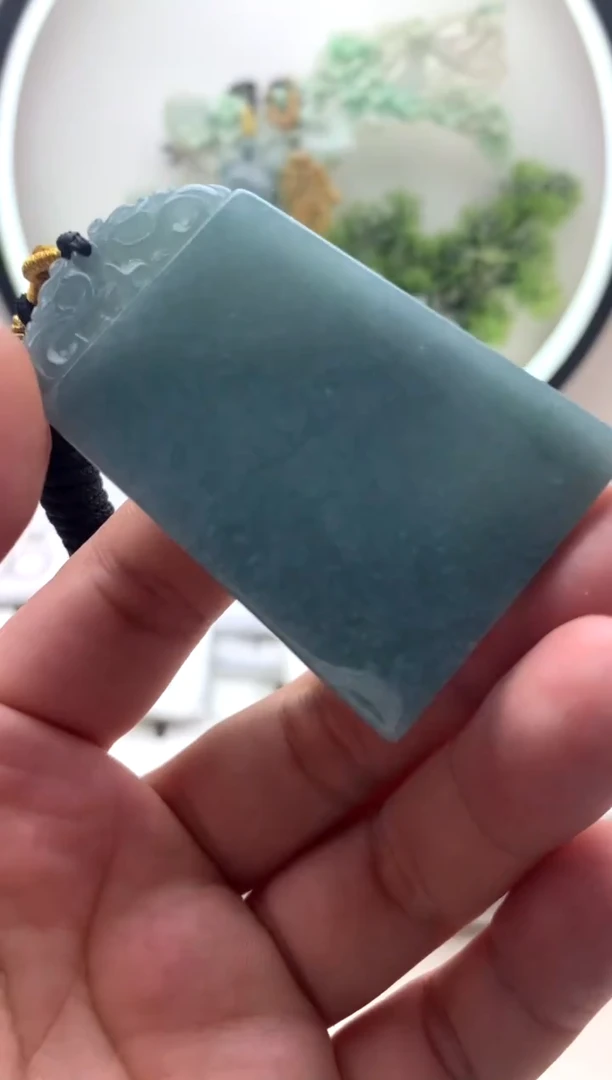 颈饰未镶嵌翡翠无事牌