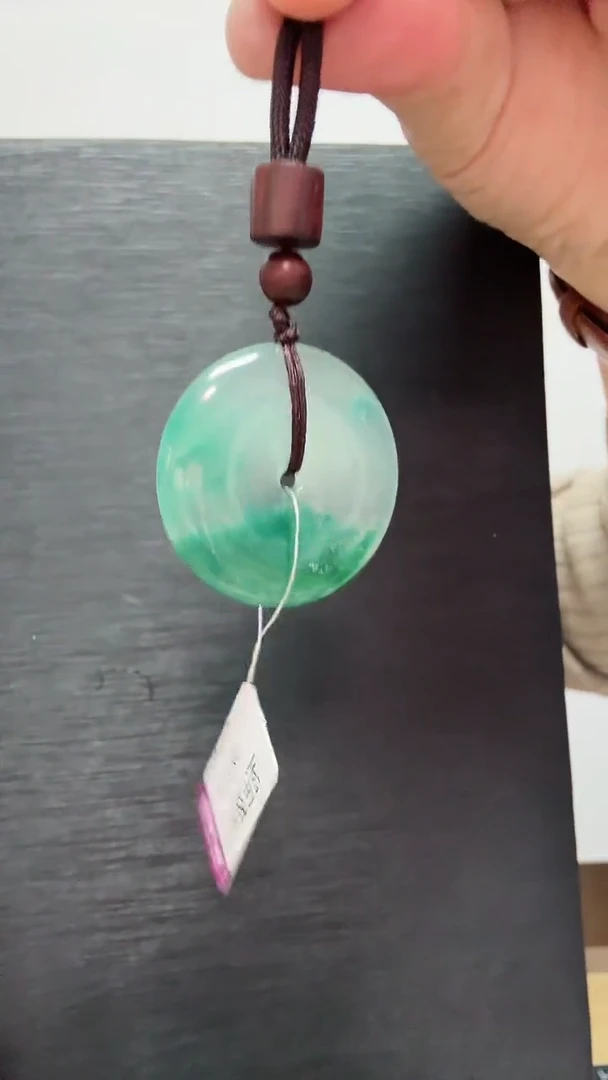 颈饰未镶嵌石英质玉4吊坠平安扣