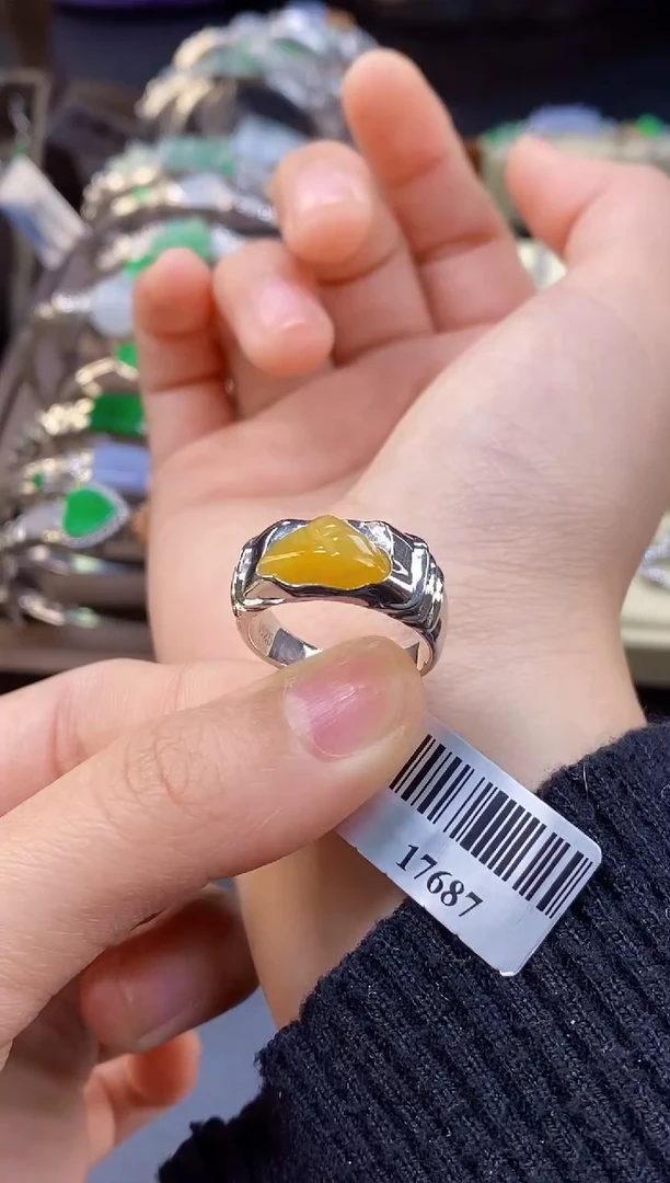 颈饰银S925镶嵌翡翠17687