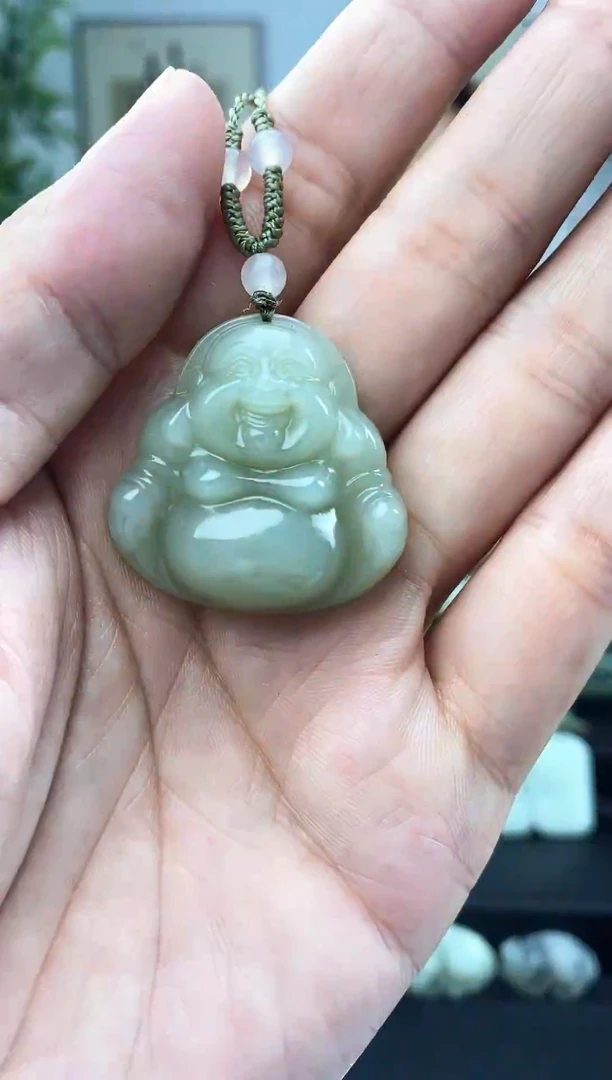 和田玉未镶嵌颈饰1