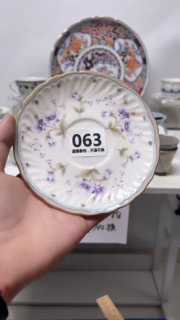 瓷片喵**?063..........