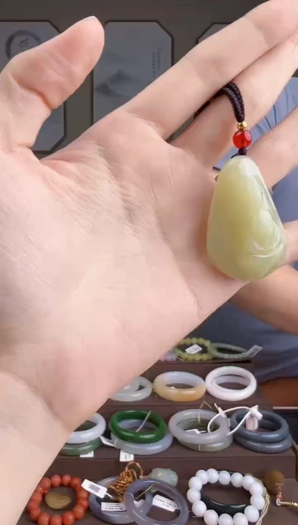 和田玉未镶嵌颈饰多样性发货 拍一单发一个