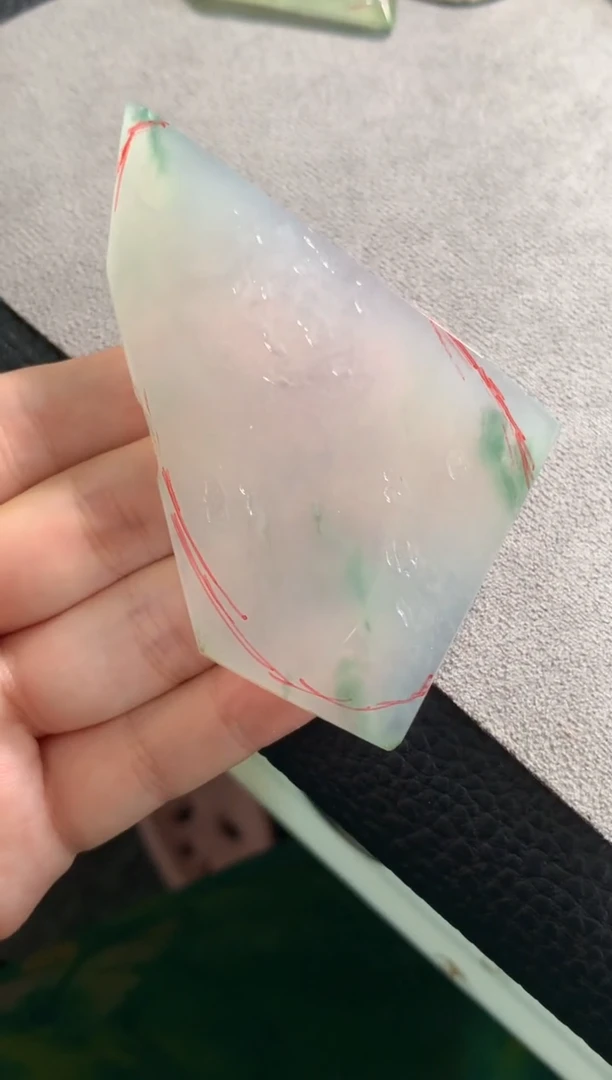 吊坠(不含链)未镶嵌翡翠c****u吊坠