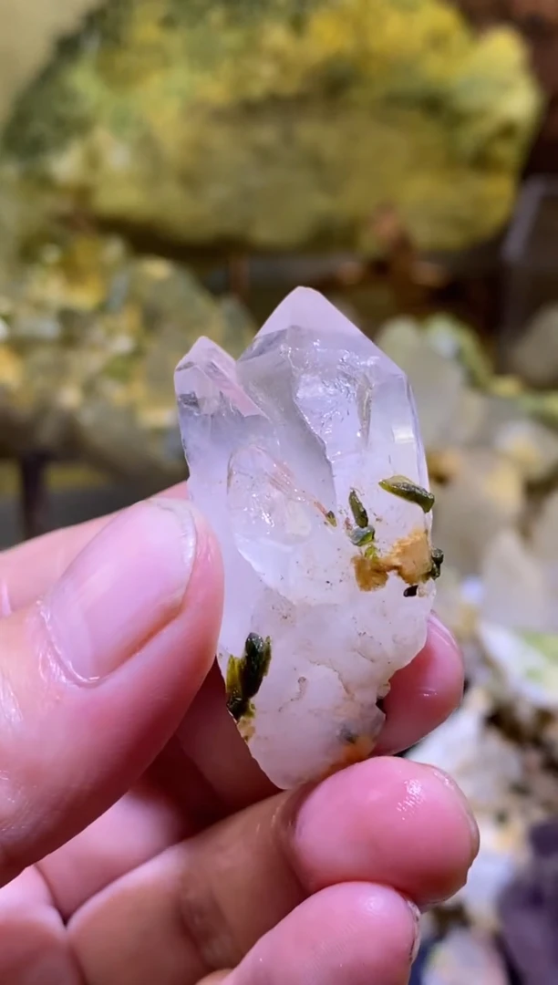 未镶嵌珠宝半成品水晶31号四川超七花园水晶