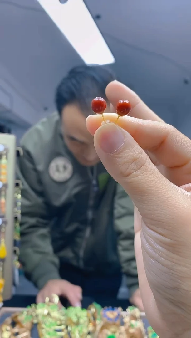 【闪购商品】翡翠耳饰合金78翡翠耳钉