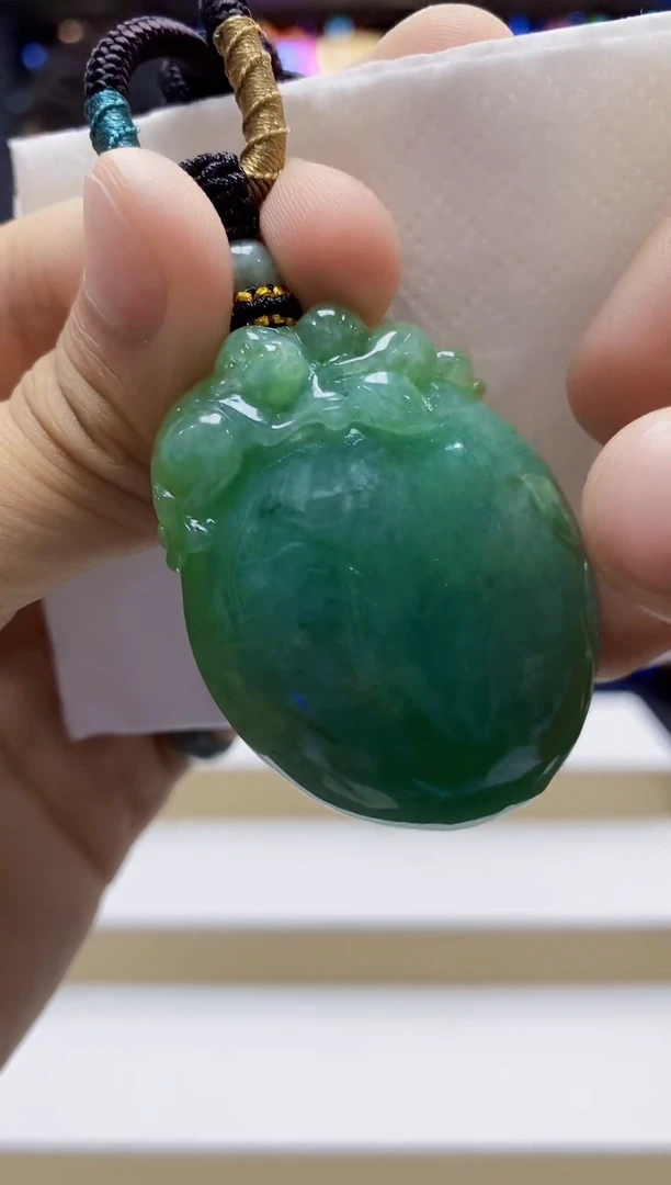 未镶嵌定制翡翠-毛货挂件17