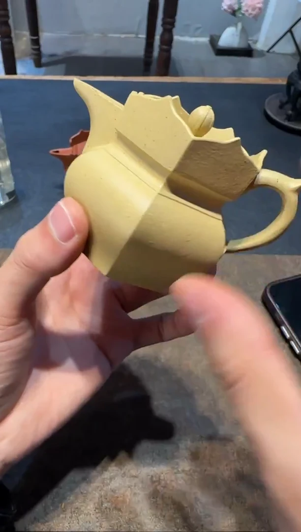 茶壶紫砂情**何本绿小僧帽