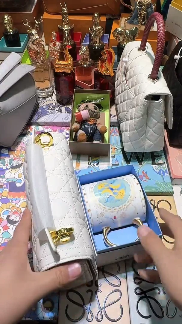 【闪购商品】瓷片11111111111111