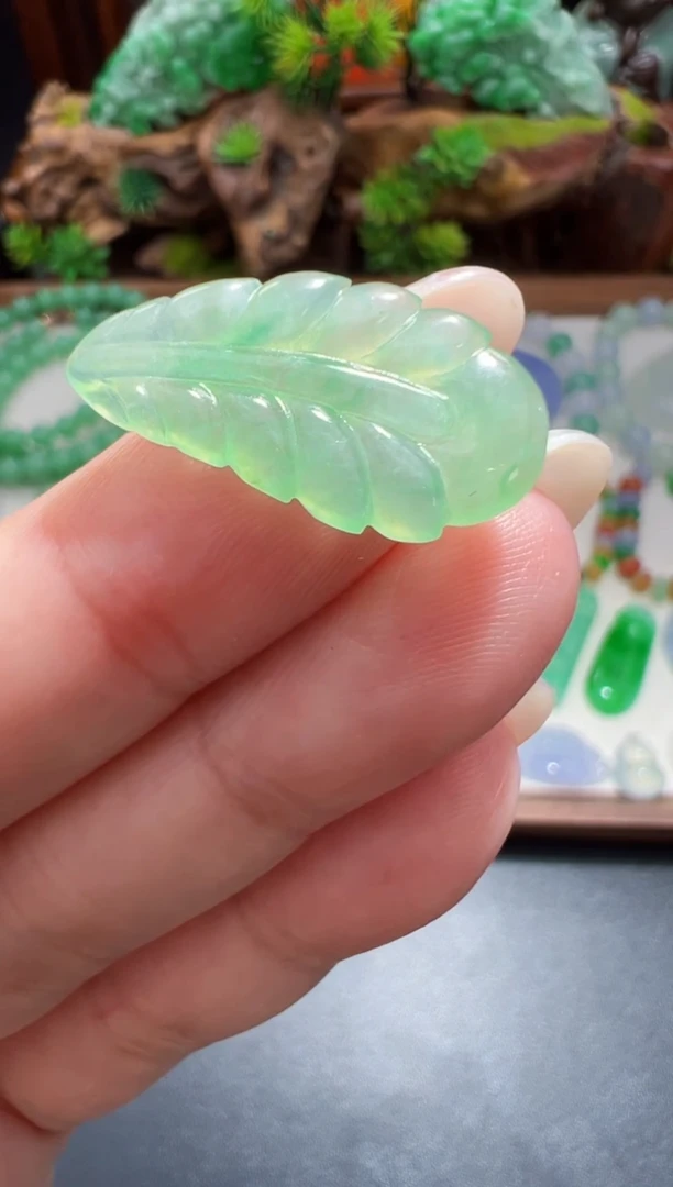 未镶嵌定制翡翠羽毛