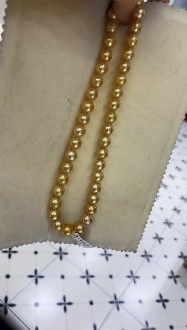 【闪购商品】海水珍珠颈饰银S925镶嵌金珠10-12mm