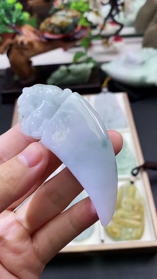 颈饰未镶嵌翡翠天然缅甸A货翡翠
