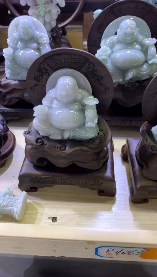 未镶嵌挂件翡翠猫*翡翠摆件