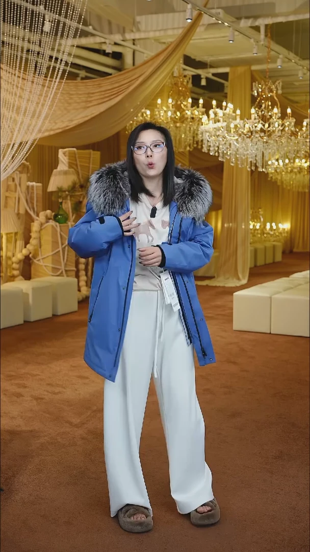 专柜清仓的派克服