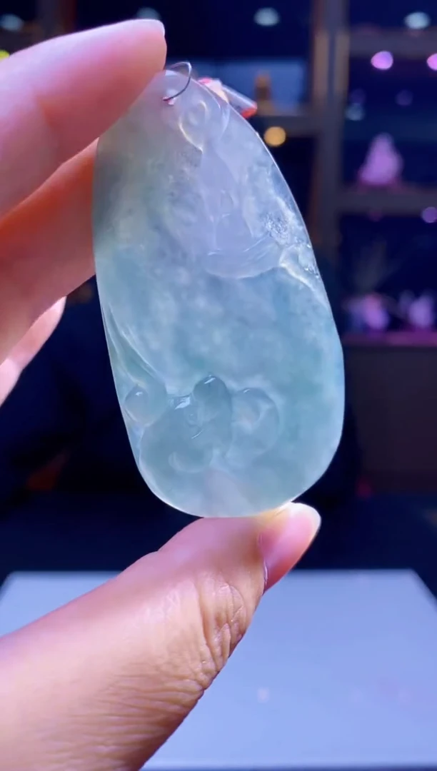 翡翠未镶嵌颈饰LL翡翠吊坠24-10