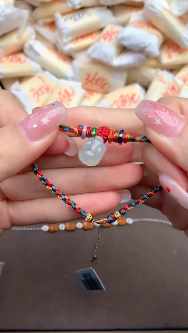 【闪购商品】翡翠手绳未镶嵌—