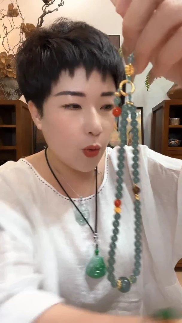 吊坠(赠链)合金翡翠066