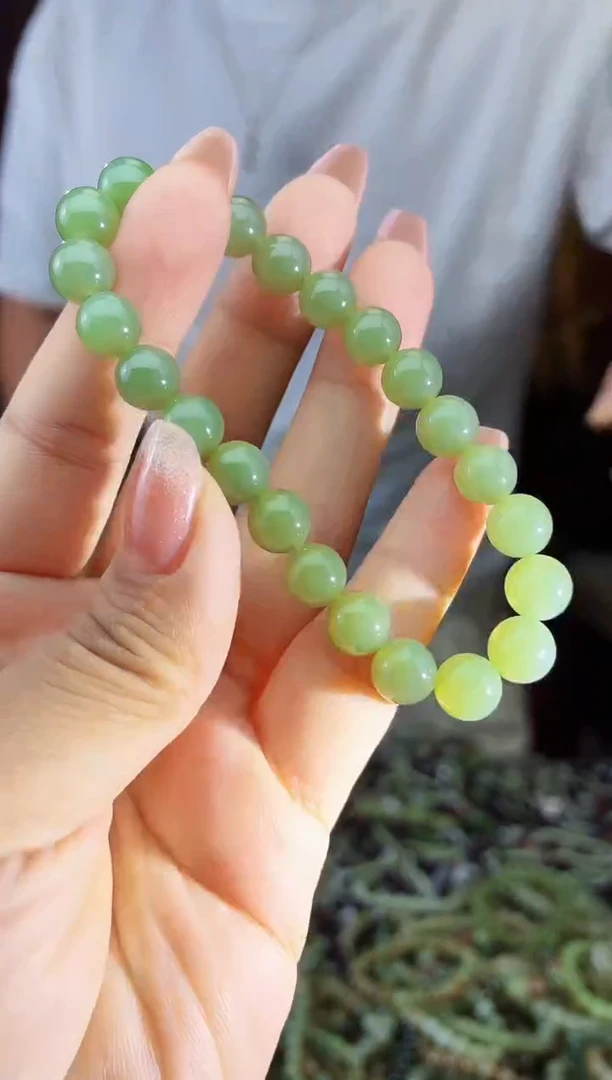 和田玉未镶嵌颈饰拍一发一