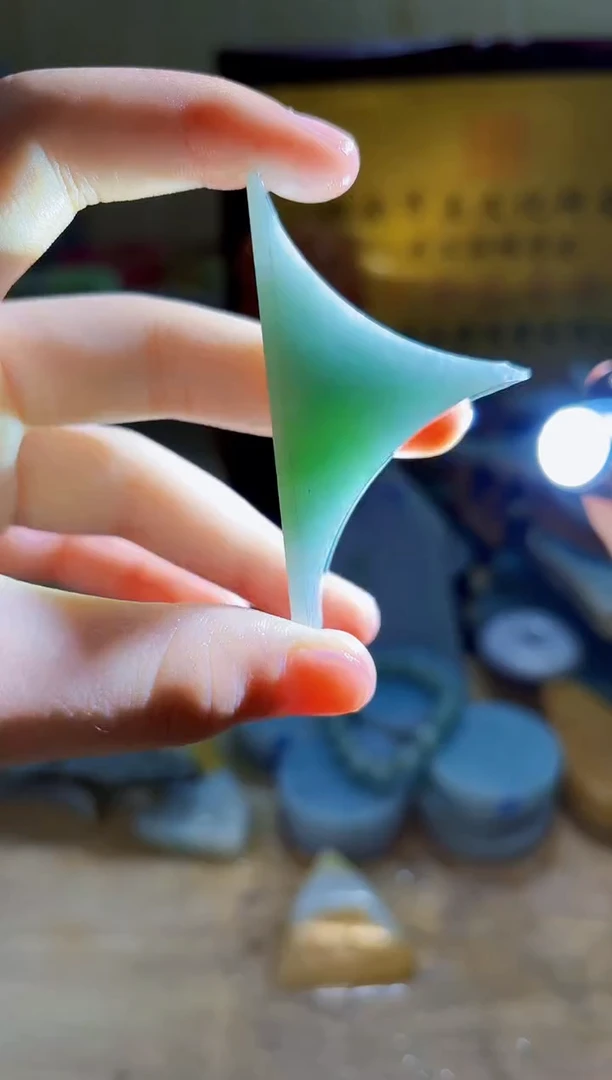 未镶嵌挂件翡翠小小璀璨3412