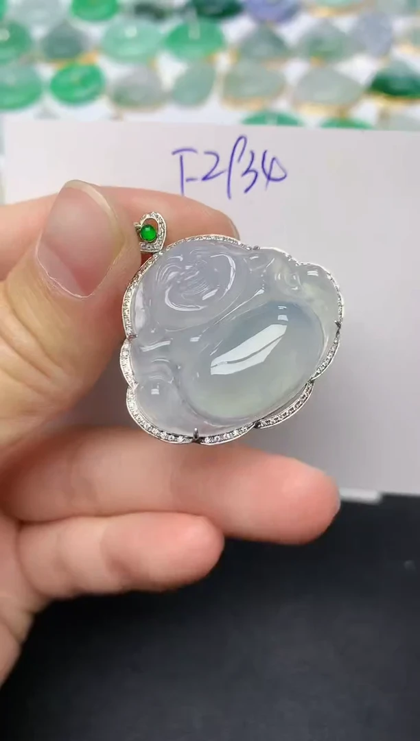 颈饰18K金镶嵌翡翠天然缅甸A货翡翠百元以上9元证书费自理