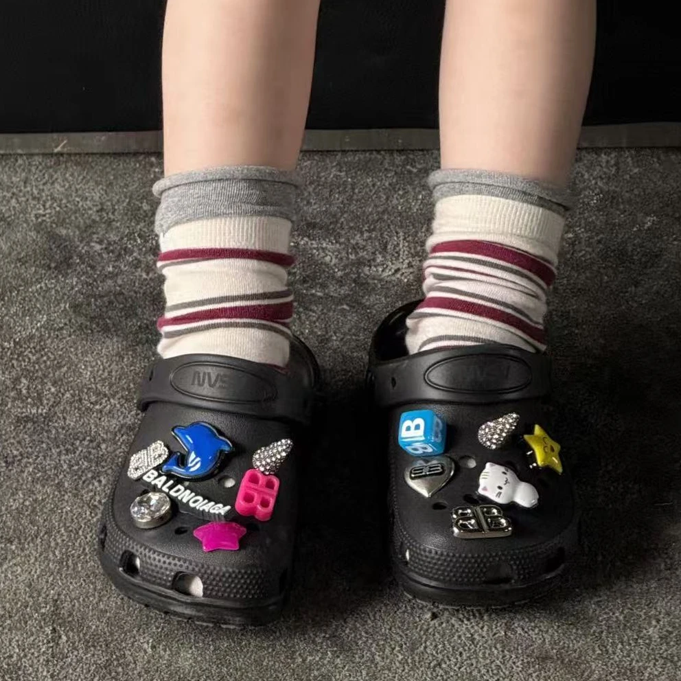 儿童超轻防滑洞洞鞋拖鞋（附赠鞋花）NVSV 未来洞物